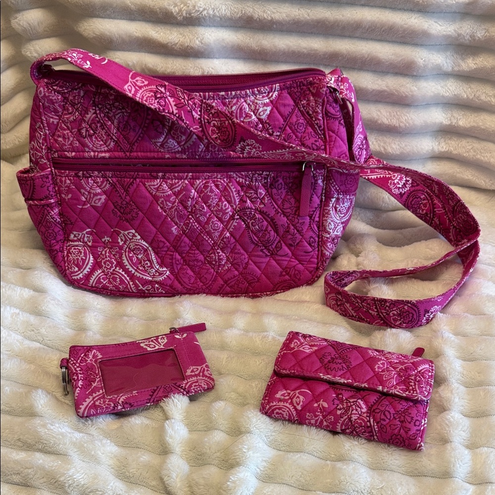 Vera Bradley Pink paisley Quilted Women's Bag, Wallet, and coin purse set.